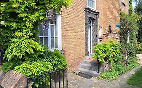 B&B Pickery